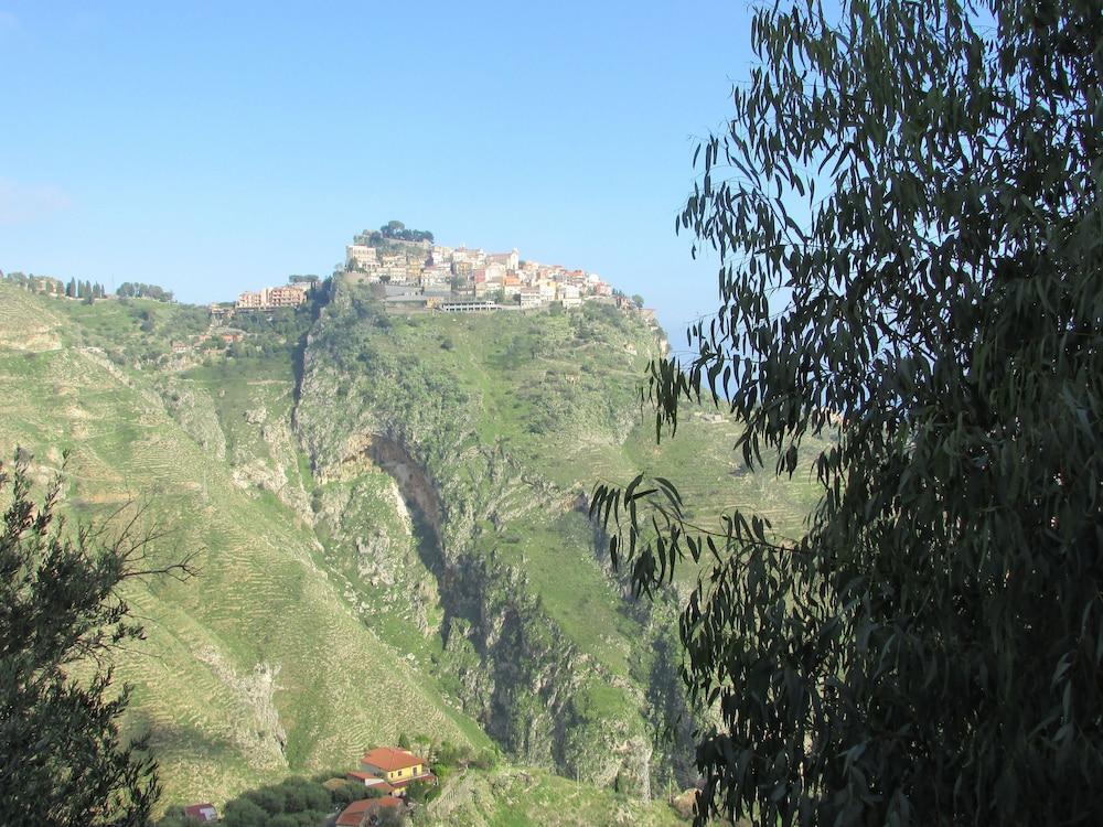 Casale Di Caterina Pensionat Taormina Exteriör bild