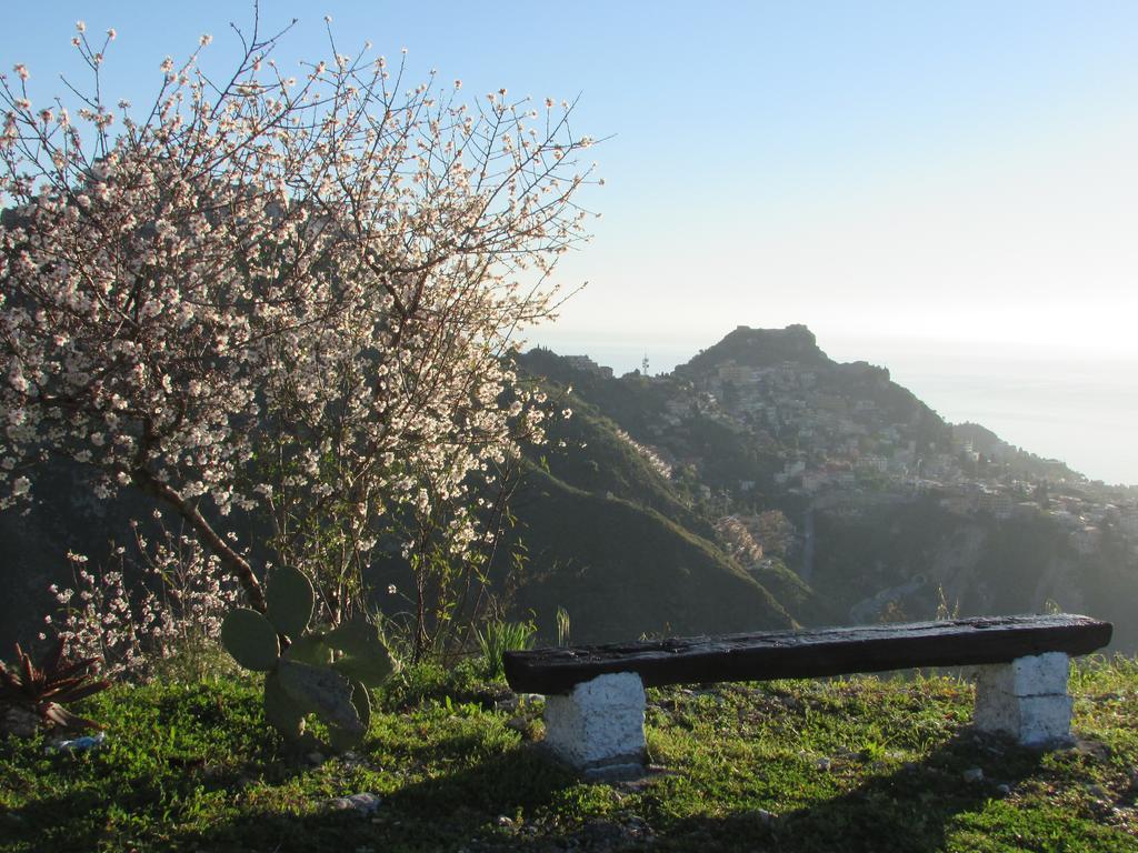 Casale Di Caterina Pensionat Taormina Exteriör bild