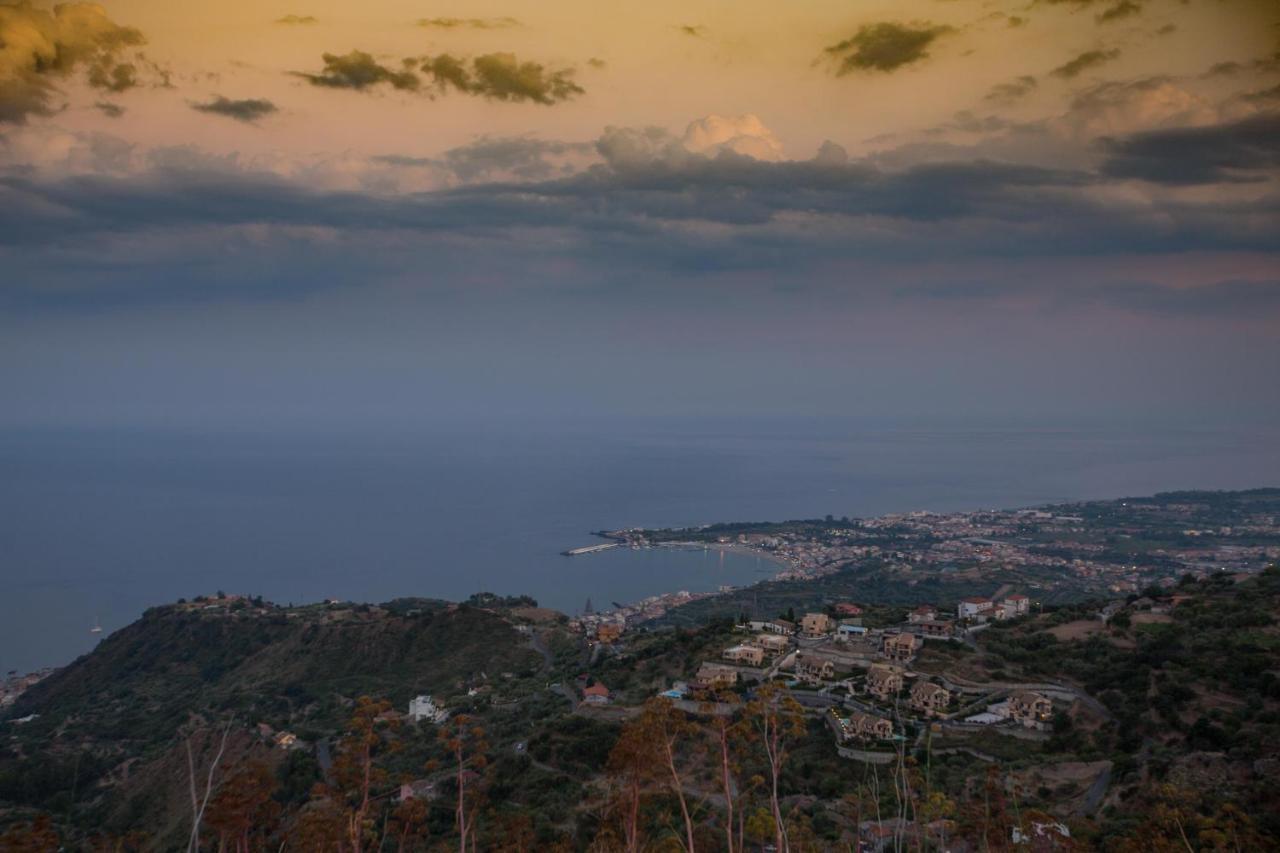 Casale Di Caterina Pensionat Taormina Exteriör bild